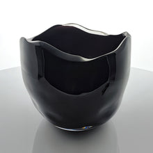 Load image into Gallery viewer, Free Form Wave Rim Bowl
